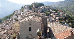 Mancano bambini: case gratis a chi si trasferisce a montazzoli (foto)