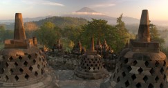 Jiwo_BorobuduratSunrise_hp