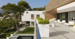 Pure-White-House-01-1