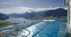 Piscina di lusso