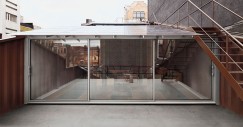 lot-ek-carroll-house-shipping-container-brooklyn-new-york-designboom-09