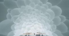 icehotel-2017-art-images-designboom-02