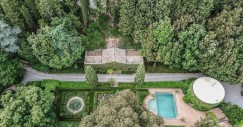 La villa di Valentino in Toscana