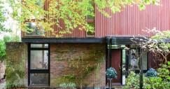 Una casa prefabbricata degli anni '60 che non ha nulla da invidiare a modelli moderni