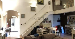 Questa villa toscana immersa nel verde è in vendita all'asta su idealista per 238mila euro