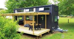 img4-this-family-from-new-zealand-build-their-own-tiny-house-to-upsize-their-life