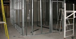 Case in acciaio leggero