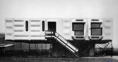 La ‘Plastic House’ de Dieter Schmid: legado vanguardista que Inspira las ‘casas contenedor’