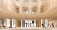Il Katajanokan Laituri è il più grande edificio in legno massello di Helsinki, in Finlandia