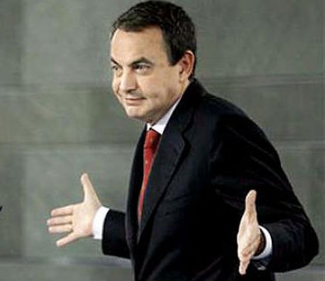 zapatero in una conferenza stampa con angela merkel