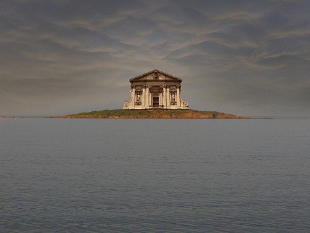 la chiesa non paga l'ici
