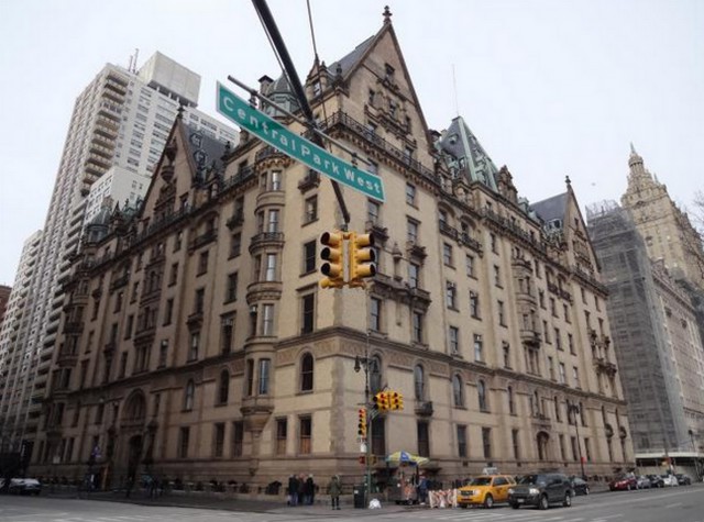 L'edificio Dakota, nel cuore di Manhattan