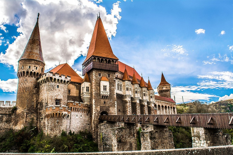 Castello dei Corvino (Romania) Pixabay