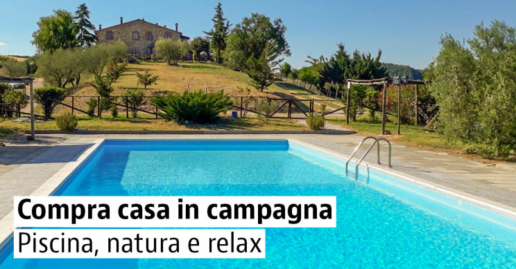 Case rustiche con piscina in vendita