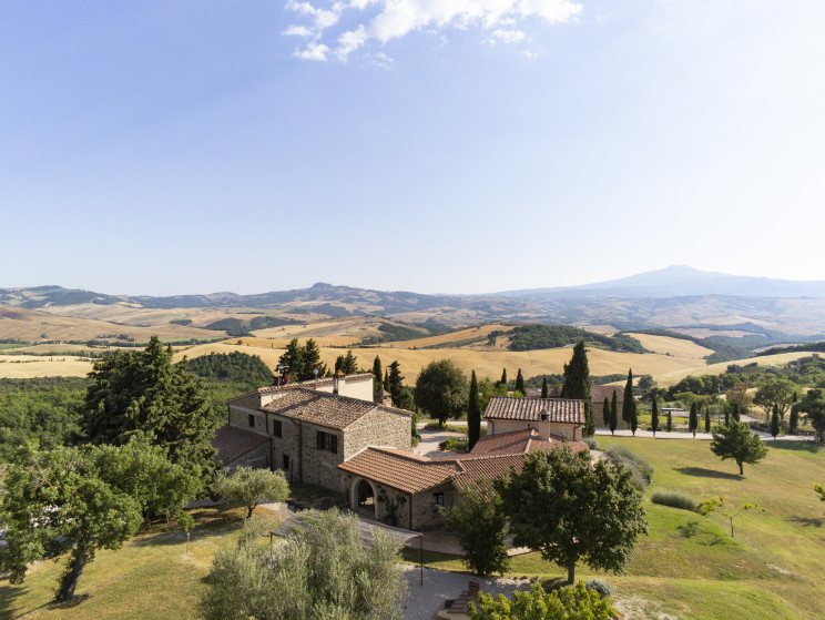 Tenuta Val d’Orcia a Saertano / Italy Sothebys International Realty