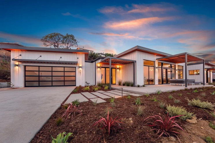 Dvele Homes