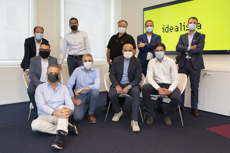 I team di idealista, Miogest e Gestim dopo la firma delle operazioni di acquisto