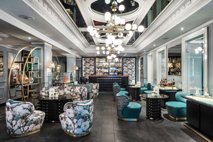 The Carlton Hotel
