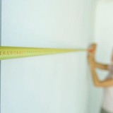 Con la casa gli italiani puntano in grande: il calo dei prezzi rende i trilocali più convenienti
