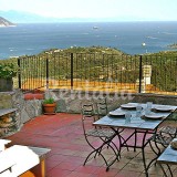 Una villa a Portovenere, piccolo gioiello della riviera occidentale e patrimonio dell'umanità dell'Unesco (fotogallery)