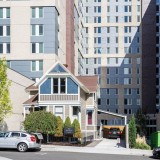 La casa che ha resistito a Donald Trump e altri 10 edifici che sono sopravvissuti alla follia del mercato immobiliare (Fotogallery)