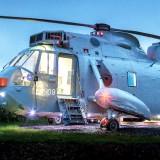 Il “glamping” portato all’estremo: da elicottero di soccorso a piccolo hotel di lusso
