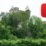 Un viaggio tra le stanze di questo vecchio castello abbandonato in Scozia