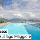 Case di lusso con vista sul lago