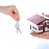 Quello che può e non può fare il proprietario di una casa data in comodato d'uso gratuito