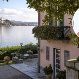 Donatella Versace compra la splendida Villa Mondadori sul lago Maggiore