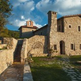 Se il ritiro spirituale è di lusso: l’ex monastero che sorge su un sito Unesco in Umbria