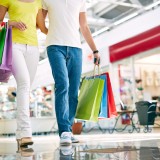 Riapertura centri commerciali dopo il lockdown, i dati di Cbre
