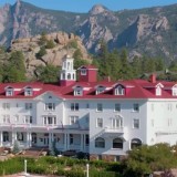 Un Halloween da paura allo Stanley Hotel tra i fantasmi di Shining