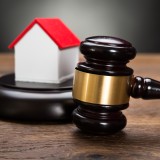 Condominio e uso delle parti comuni, attenzione all'abuso