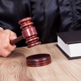 Sanzioni per abuso edilizio, per la Cassazione scatta la demolizione o la multa?