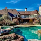 L'attore Dwayne Johnson vende uno spettacolare ranch in Georgia per 6,1 milioni