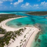 La più grande isola privata delle Bahamas finisce all’asta