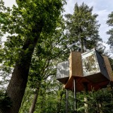 Capanne sugli alberi in stile minimalista nei pressi del più grande fiordo danese