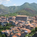 Alcuni borghi calabresi offrono 28mila euro per trasferire la residenza lì