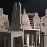 "Citying" al Salone del Mobile la mostra dove le sedie rappresentano i più importanti monumenti