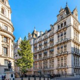 Case di lusso a Londra: il covid e le tasse riducono gli acquisti degli stranieri
