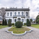 In vendita una meravigliosa villa liberty sul Lago Maggiore