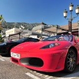 ferrari auto di lusso