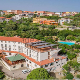Questo splendido hotel con piscina dell’Alta Gallura è in vendita all’asta su idealista