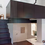 Come massimizzare lo spazio con una ristrutturazione: da piccolo loft a casa di famiglia a New York