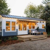 Un'elegante e pratica mini casa di appena 25 mq che possiede tutti i comfort