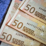 Bonus 150 euro nel decreto Aiuti ter, a chi spetta e quando arriva