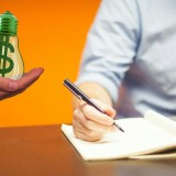 Reddito di cittadinanza, quali sono i programmi dei partiti per le elezioni 2022
