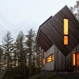 Il Nest si trova nel punto più alto di Keats Island, affacciato sulla Columbia Britannica (Canada)