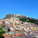 où acheter en bord de mer ville historique en Italie